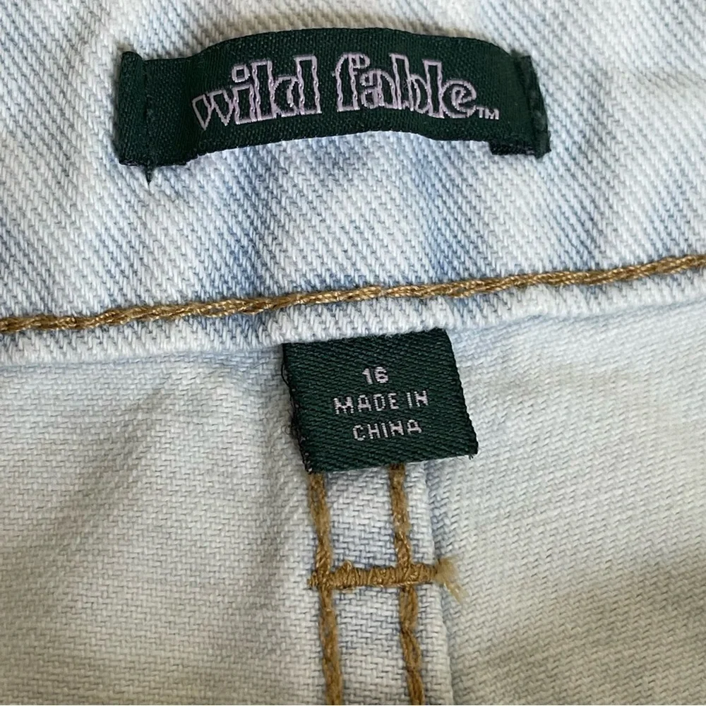 Wild Fable Women's Super-High Rise Crochet Cut-Off Jean Shorts size 16 - Picture 11 of 11